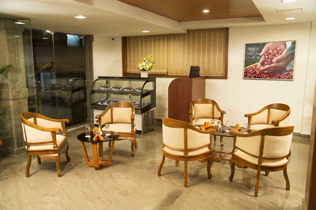 Hotel Rainbow Suites Kannur Exterior photo